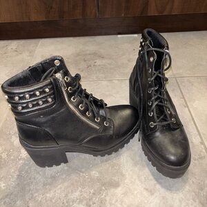Black biker boots